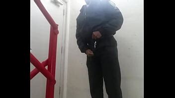 Branler Au Travail XVIDEOS