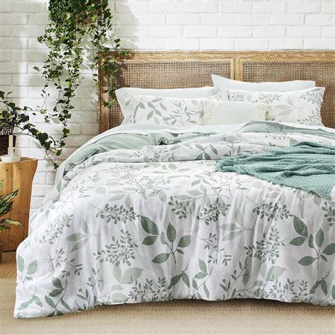 Amazon Bedsure King Comforter Set White Green Floral Comforter