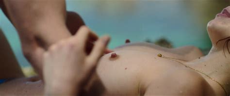 Nude video celebs Clara Galle nude Through My Window Across the Sea A través del mar 2023