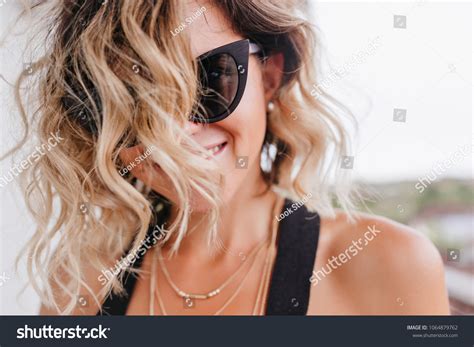 69 646 Cute Hot Blonde Royalty Free Photos And Stock Images Shutterstock