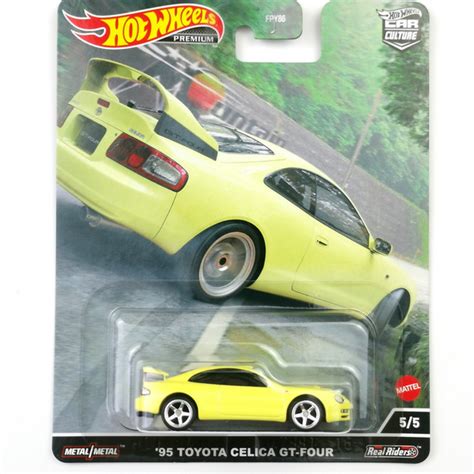 Машинка Hot Wheels коллекционная оригинал 95 TOYOTA CELICA GT FOUR купить с доставкой по