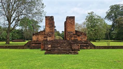 mengenal keunikan candi muaro jambi  tersembunyi