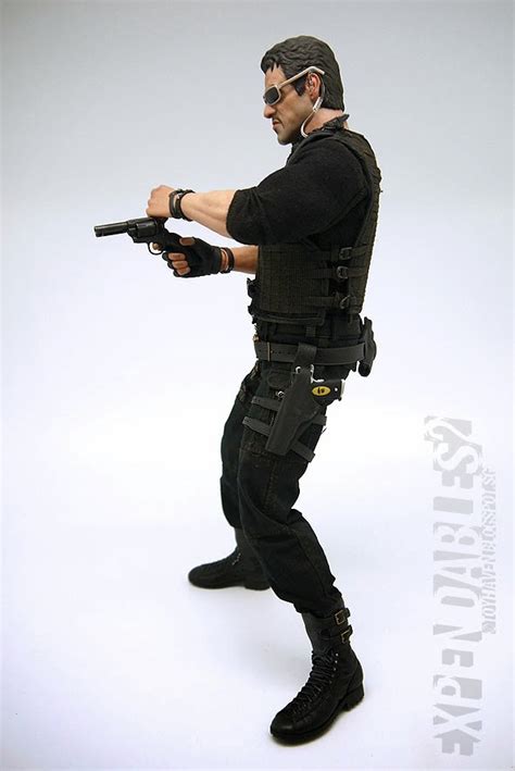 Toyhaven Hot Toys The Expendables 2 1 6 Scale Barney Ross 12 Inch Collectible Figure Review III