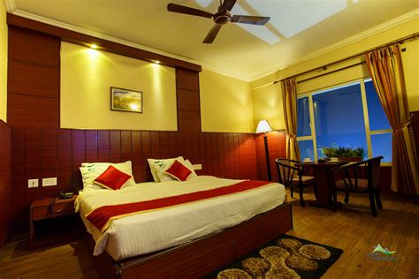 Misty Mountain Resort Munnar | Resorts in Munnar | Top 10 Resort in ...