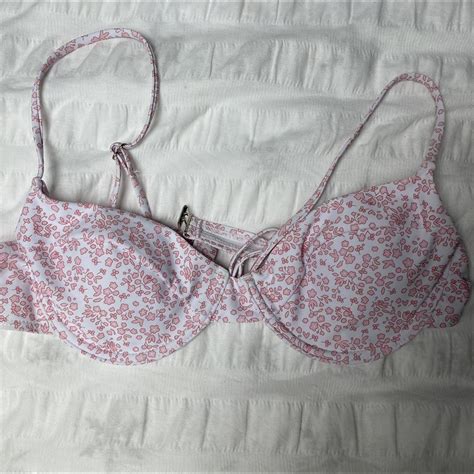 Cutest Bikini Top Never Worn Depop