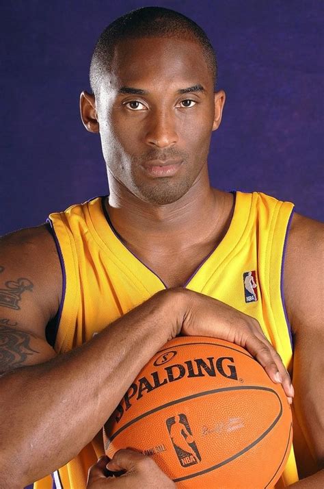 Kobe Bryant Biography