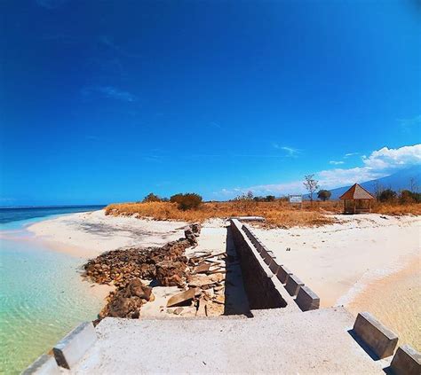 Gili Bidara Lombok Timur Pesona Pulau Kecil Bagaikan Surga