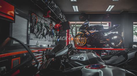 One3 Motoshop Modifikasi Superbike Proper Berawal Dari Sini