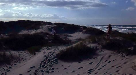 Naked Birgitte Federspiel in Dyden går amok