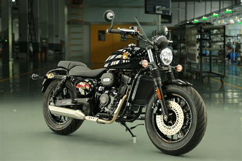 HANWAY B15 BOBBER 125 Online Kaufen Roomix