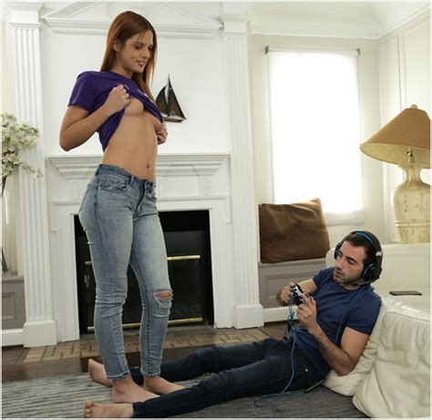 Forumophilia PORN FORUM Scarlett Mae