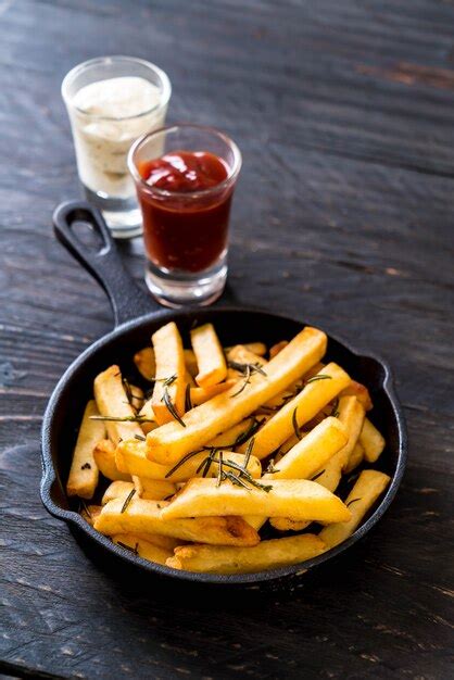 Premium Photo French Fries With Sauce