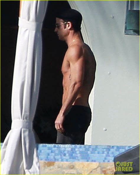 Jennifer Aniston Bikini Sunbathing With Shirtless Justin Theroux Photo Bikini