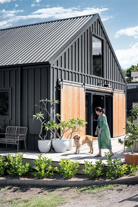 The Black Barn The Unique Nest