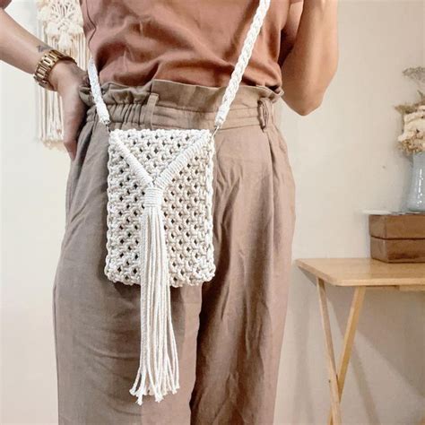 Handmade By Junesse Jani On Instagram Macrame Mini Phone Bag Tutorial