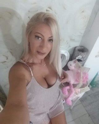 Serbian Hot Whore Blonde Milf Big Natural Tits Ana Ciric Porn Pictures XXX Photos Sex Images