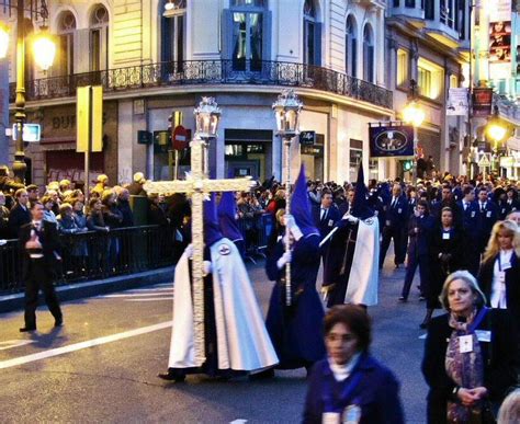 Cómo Ver La Procesión De Jesús De Medinaceli Madrid Horarios Recorrido