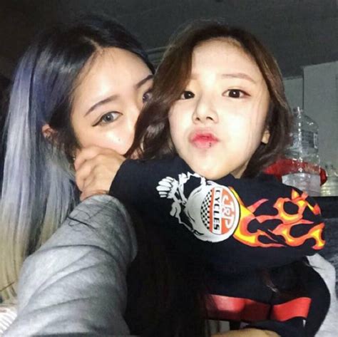 54 Lesbian Asian Ideas To Save Today Lesbian Lesbian Couple Korean Couple And More