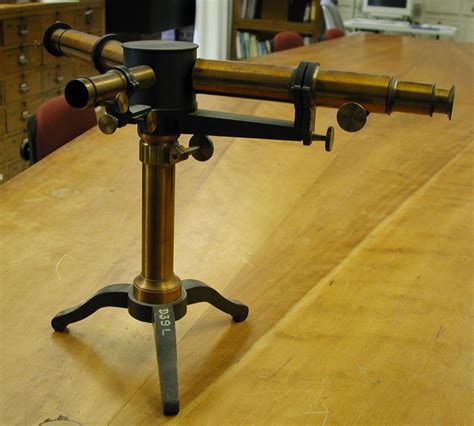 Duboscq Spectrascope
