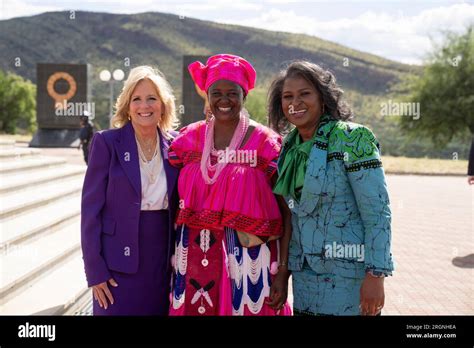 Reportaje La Primera Dama Jill Biden Visita Frica De Febrero