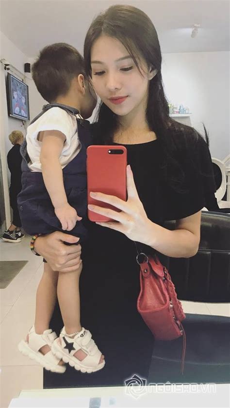 Hot girl và hot boy Việt Hà Lade bị loại ngay từ tập The Face Quỳnh Kool khoe dáng