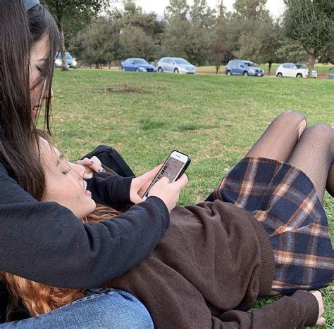 Pin By Sphie On Femme Cute Lesbian Couples Girlfriend Goals Girls In Love