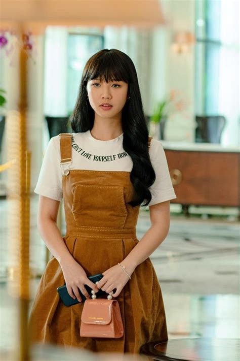 Dàn sao Thiên Thần Hộ Mệnh Hot girl có con gái tỷ view sau khi lấy chồng giàu một nhân vật