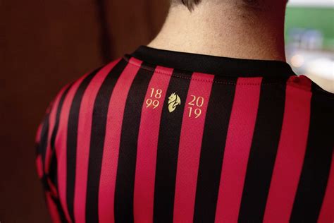 Puma Una Maglia Speciale Per I Anni Del Milan