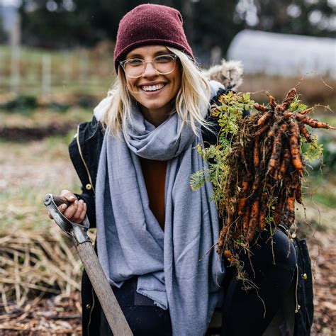 CHLOE SKIPP: Learn more about Chloe Skipp