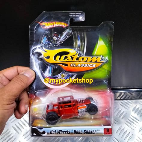 Hot Wheels 1 50 Scale BONE SHAKER Spectraflame Red 2007 Hotwheels Custom Classics Fresh