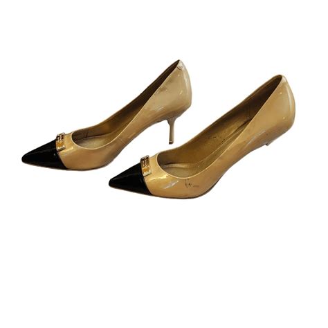 Coach Patent Leather Nude Black Cap Pumps Gem