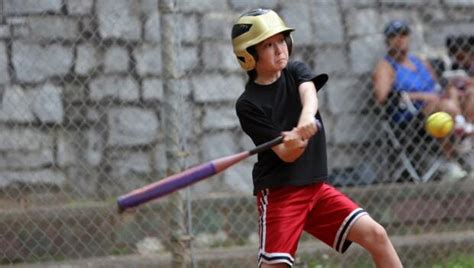 6 Indoor Softball Drills | ACTIVEkids