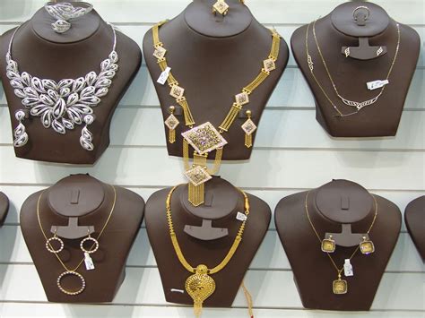 Italian Jewellery Trd. - Ajman - Fashion > Jewellery - UAEShops.com