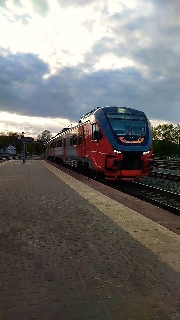 РА-3 прибывает на ст. Иваново.#поезд #транспорт #путь #электричка #ржд ...