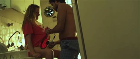 Nude Video Celebs Marisol Ribeiro Nude Azul Marinho Preto E Branco 2010