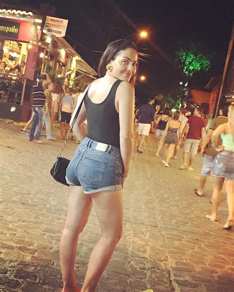 Actriz Carmen Gloria Bresky De Verdades Ocultas Se Luce En Bikini Tecache Cl