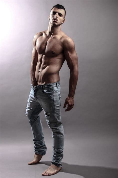 Hot Dudes 30 November 2022 Hot Guys