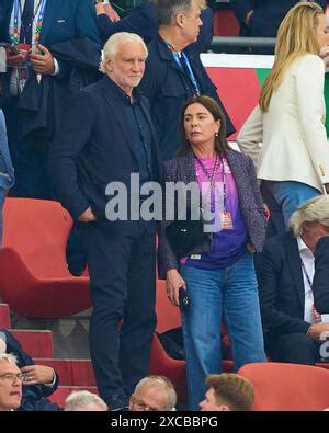 Rudi Völler Voeller DFB Sportdirektor Ehefrau Sabrina Andreas