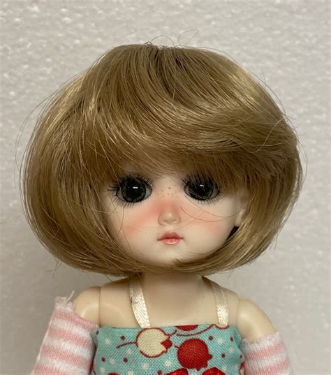 Doris Wig Blonde Size Doll Peddlar