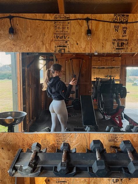 Sarah Hryniewicz Added A New Photo — In Sarah Hryniewicz