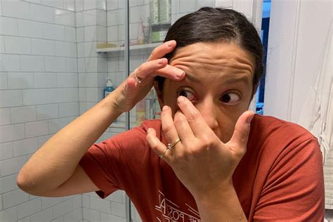 The 7 Best Contact Lens Solutions Of 2024