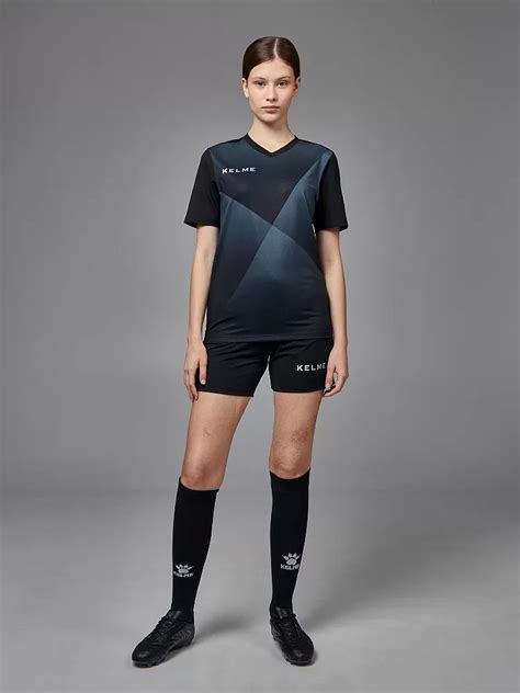 Футбольная форма KELME S/S Football Set (Черный) 3981509-055