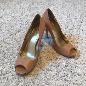 Nine West Shoes Nine West Nude Pumps Size Poshmark
