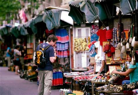 Shanghai Dongtai Road Antique Market Travel Tips | Antique Markets in Shanghai