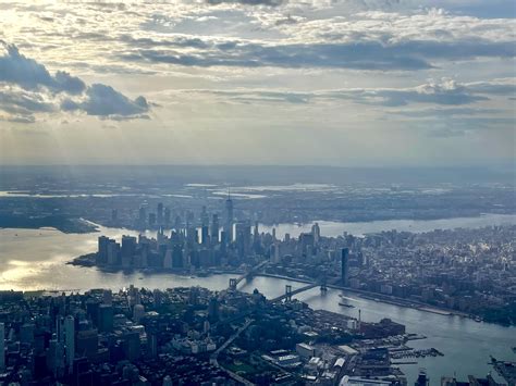 Landing in New York City on the way to La Guardia : r/pics