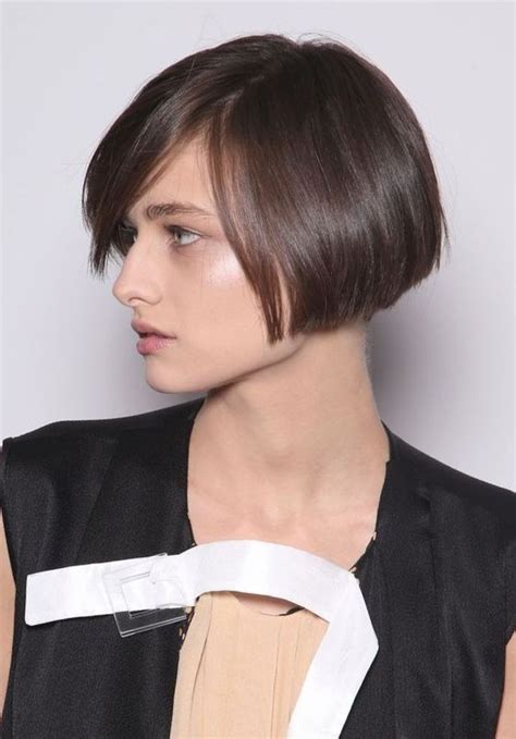 50 Refined And Chic Ear Length Bob Ideas Styleoholic In 2024 Hair