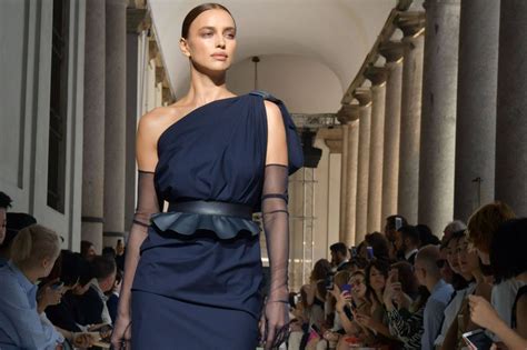 Irina Shayk Le Sex Appeal Cest La Confiance En Soi