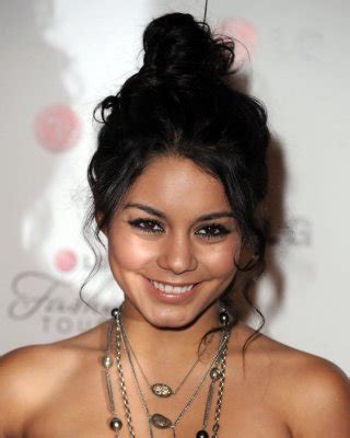 Vanessa Hudgens Leggy In Mini Dress At A Night Of Fashion Technology With LG M Porn Pictures