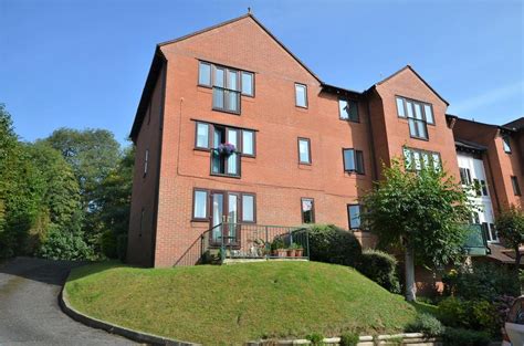 London Road Uckfield East Sussex Tn22 2 Bed Apartment For Sale £