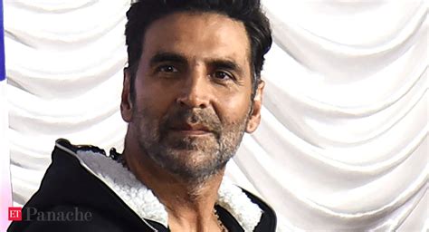 Akshay Kumar Tests Positive For Covid 19 Is Currently Under Home